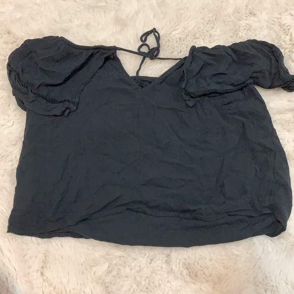 Hollister Co. off the shoulder navy blue top - Picture 5 of 6